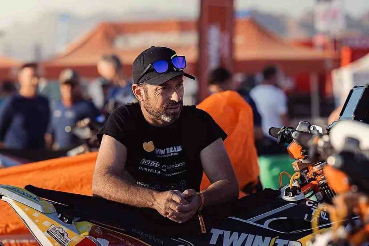 Дакар 2024: испанский мотогонщик Карлес Фалькон в коме после аварии на СУ2